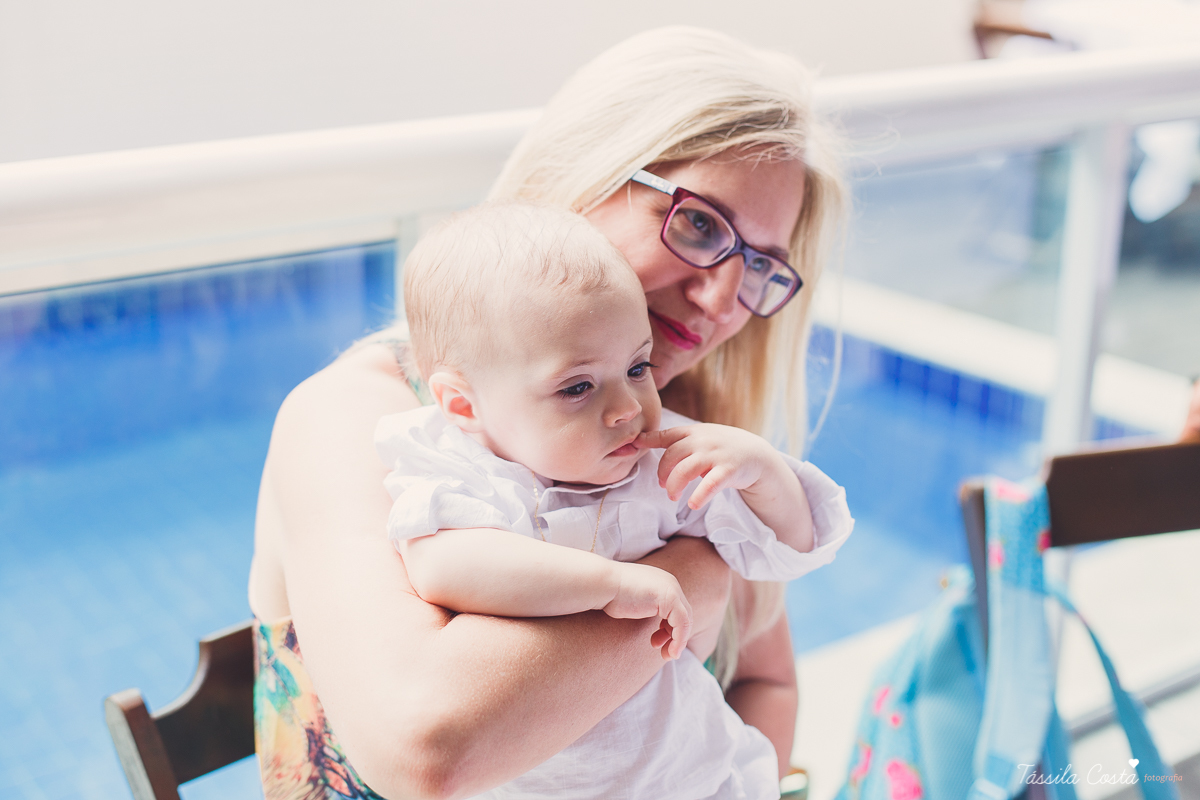 batizado do Davi, batizado no Santuário de Fátima, no Bairro de Fátima, em Vitória ES, fotografia de batizado em Vitória ES, decoração de almoço de batizado, batizado de menino, o que vestir no batizado do meu filho, batizando meu bebê de 9 meses, tássila