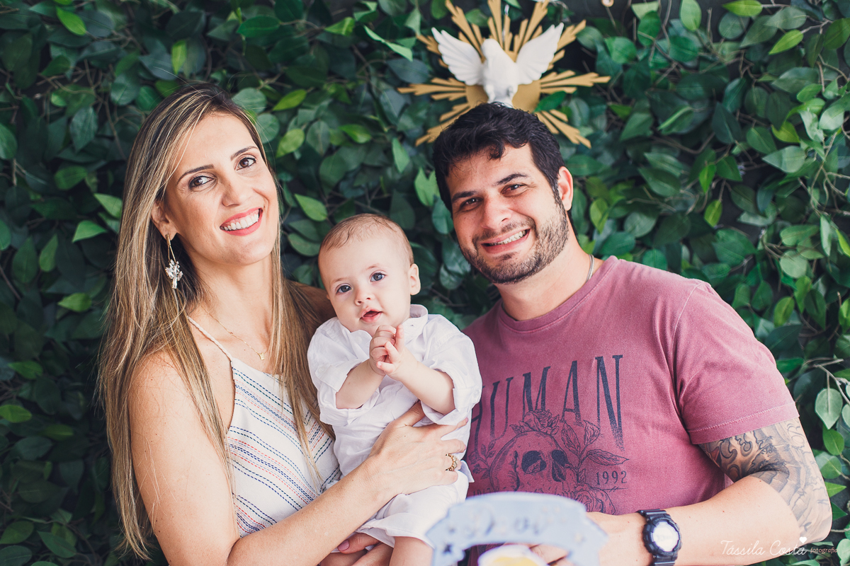 batizado do Davi, batizado no Santuário de Fátima, no Bairro de Fátima, em Vitória ES, fotografia de batizado em Vitória ES, decoração de almoço de batizado, batizado de menino, o que vestir no batizado do meu filho, batizando meu bebê de 9 meses, tássila