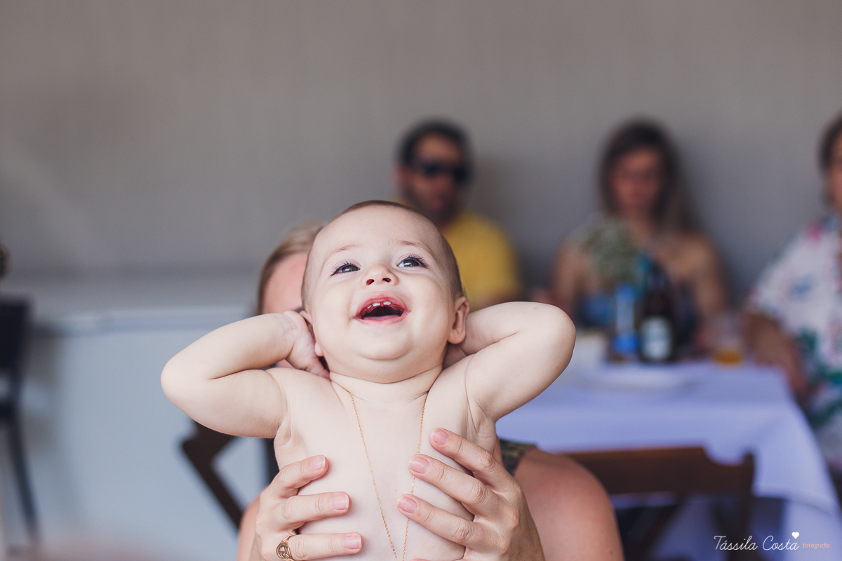 batizado do Davi, batizado no Santuário de Fátima, no Bairro de Fátima, em Vitória ES, fotografia de batizado em Vitória ES, decoração de almoço de batizado, batizado de menino, o que vestir no batizado do meu filho, batizando meu bebê de 9 meses, tássila