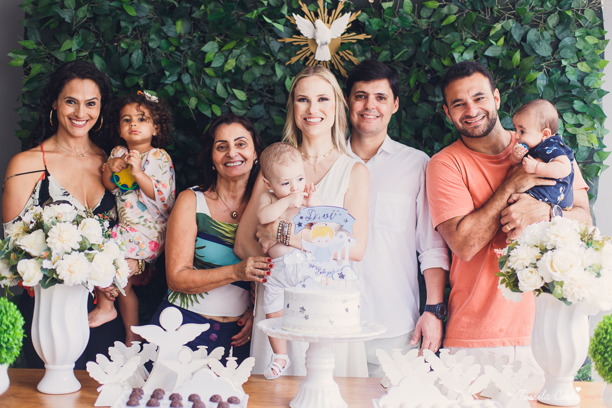 batizado do Davi, batizado no Santuário de Fátima, no Bairro de Fátima, em Vitória ES, fotografia de batizado em Vitória ES, decoração de almoço de batizado, batizado de menino, o que vestir no batizado do meu filho, batizando meu bebê de 9 meses, tássila