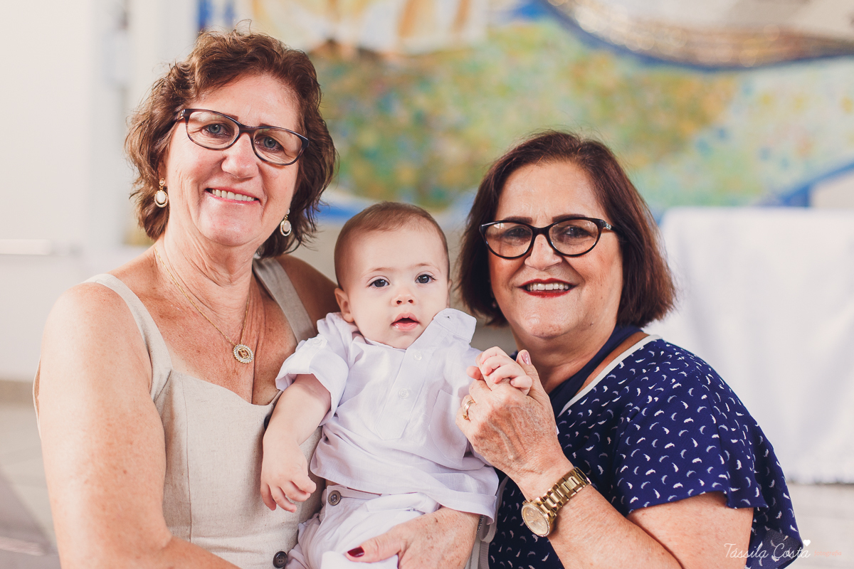 batizado do Davi, batizado no Santuário de Fátima, no Bairro de Fátima, em Vitória ES, fotografia de batizado em Vitória ES, decoração de almoço de batizado, batizado de menino, o que vestir no batizado do meu filho, batizando meu bebê de 9 meses, tássila