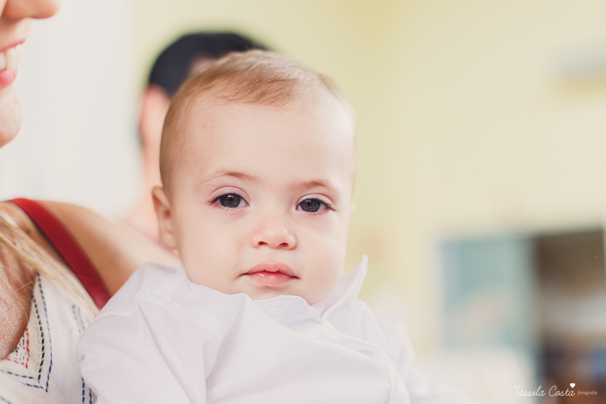 batizado do Davi, batizado no Santuário de Fátima, no Bairro de Fátima, em Vitória ES, fotografia de batizado em Vitória ES, decoração de almoço de batizado, batizado de menino, o que vestir no batizado do meu filho, batizando meu bebê de 9 meses, tássila