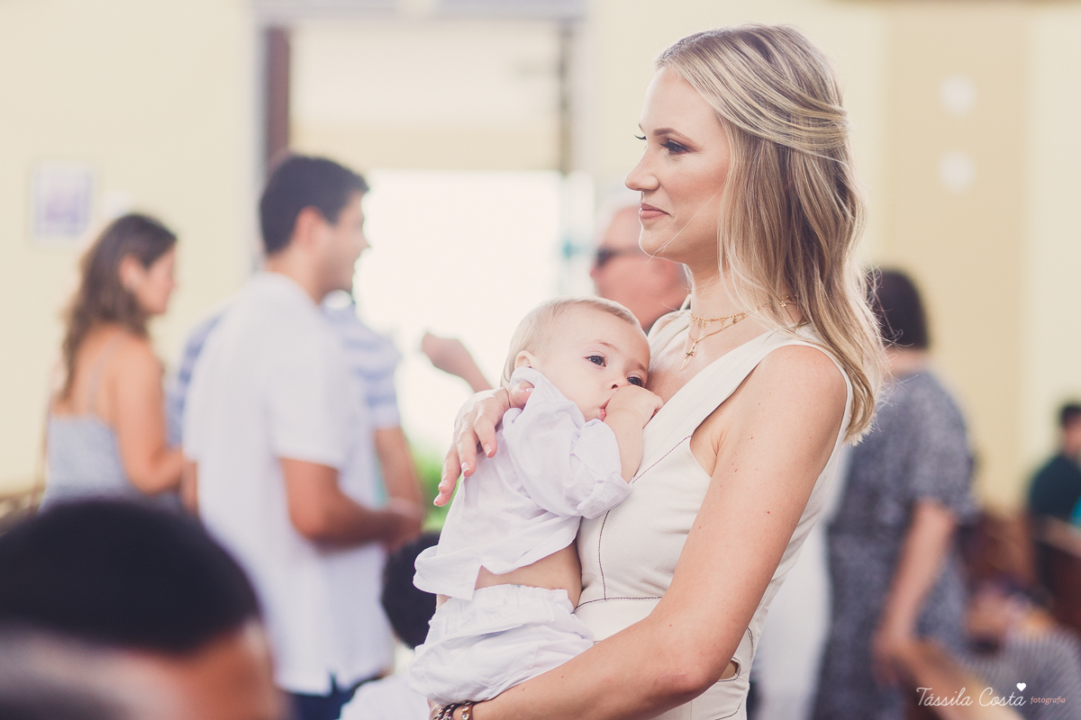 batizado do Davi, batizado no Santuário de Fátima, no Bairro de Fátima, em Vitória ES, fotografia de batizado em Vitória ES, decoração de almoço de batizado, batizado de menino, o que vestir no batizado do meu filho, batizando meu bebê de 9 meses, tássila
