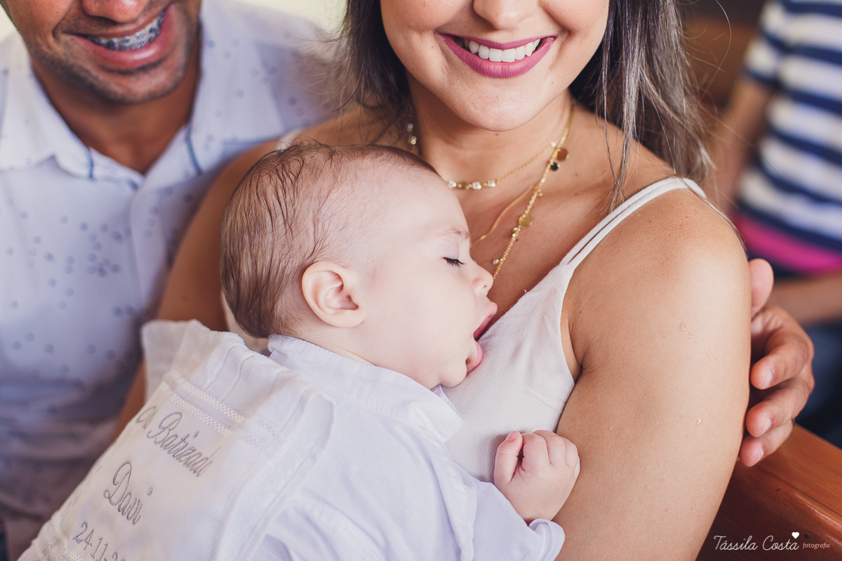 batizado do Davi, batizado no Santuário de Fátima, no Bairro de Fátima, em Vitória ES, fotografia de batizado em Vitória ES, decoração de almoço de batizado, batizado de menino, o que vestir no batizado do meu filho, batizando meu bebê de 9 meses, tássila