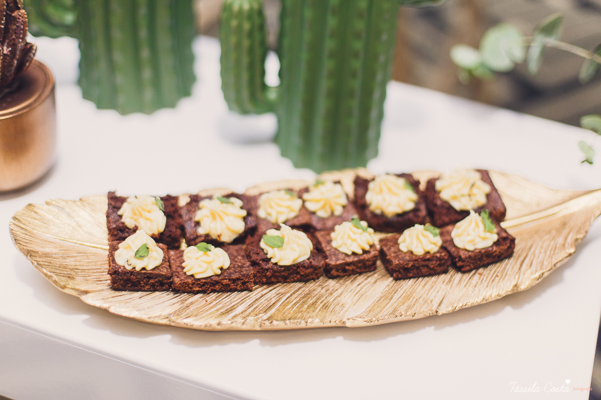 chá de bebê super criativo, decoração de chá de bebê diferente, decoração de chá de bebê para menino, bebê vem aí, o que vestir no chá de bebê, fotos de chá de bebê de menino, look lindo para usar no dia do meu chá de bebê, fotografia de eventos na praia 