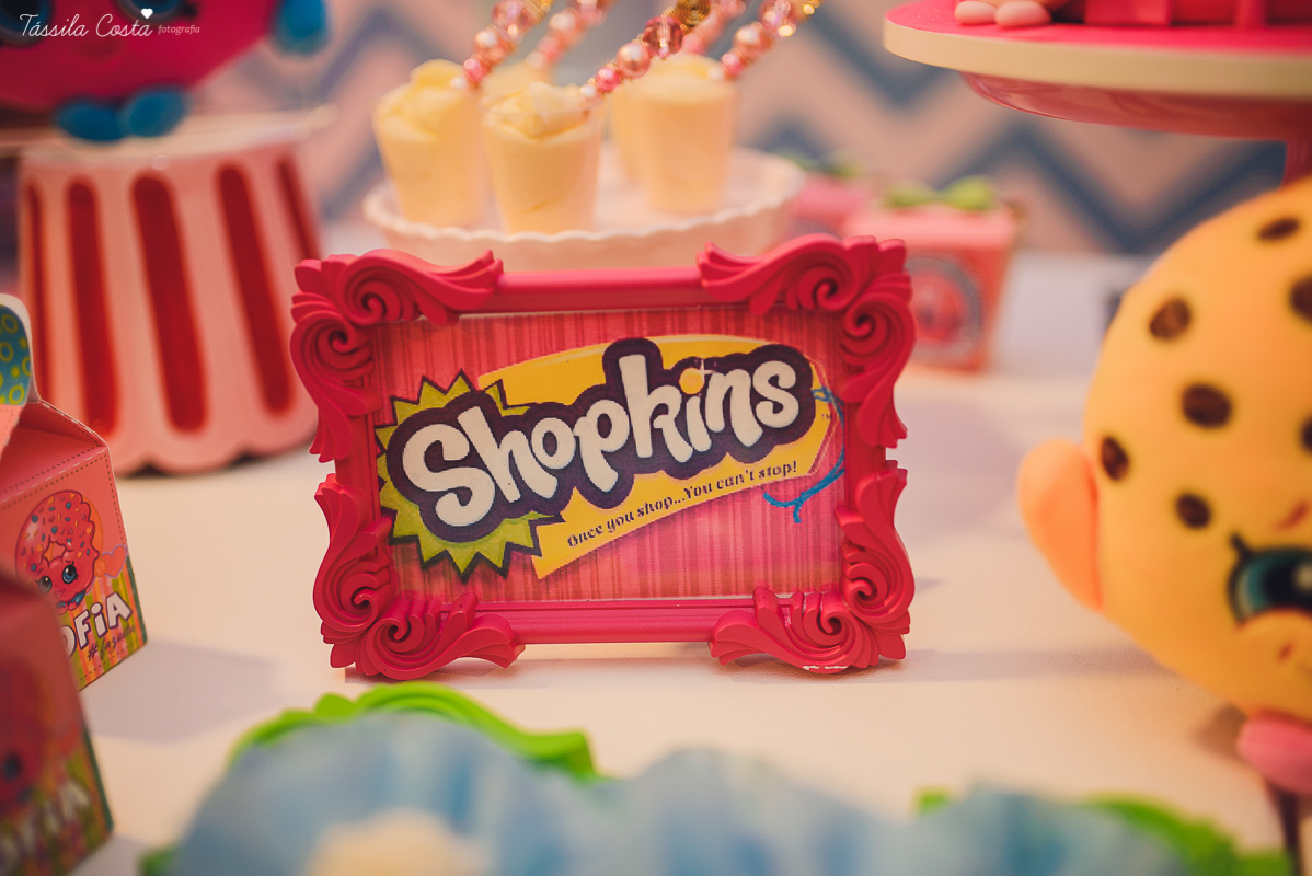 festa no tema shopkins, festa dos sonhos. Aniversário da Sofia de 8 anos, em Manguinhos Serra ES, festa de menina, 08 anos, vila velha es, fotógrafa Tássila Costa no aniversário da Sofia, fotografia de aniversário de men