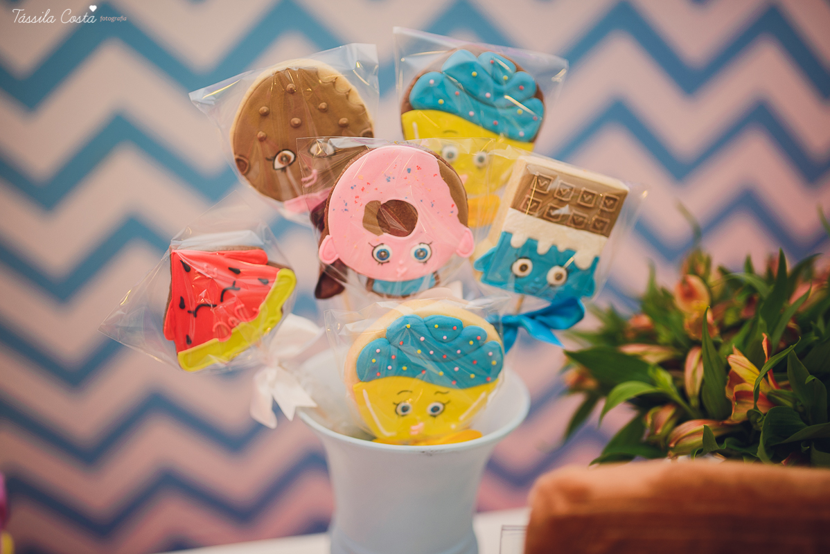 festa no tema shopkins, festa dos sonhos. Aniversário da Sofia de 8 anos, em Manguinhos Serra ES, festa de menina, 08 anos, vila velha es, fotógrafa Tássila Costa no aniversário da Sofia, fotografia de aniversário de men