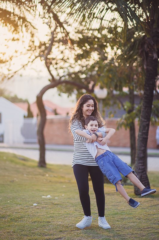 ensaio fotográfico em família, realizado na Ilha do Frade, pela fotógrafa tássila costa, numa tarde de sol linda. Família que ama fotos quis fazer um ensaio fotográfico para registrar o ano de 2016 que foi especia