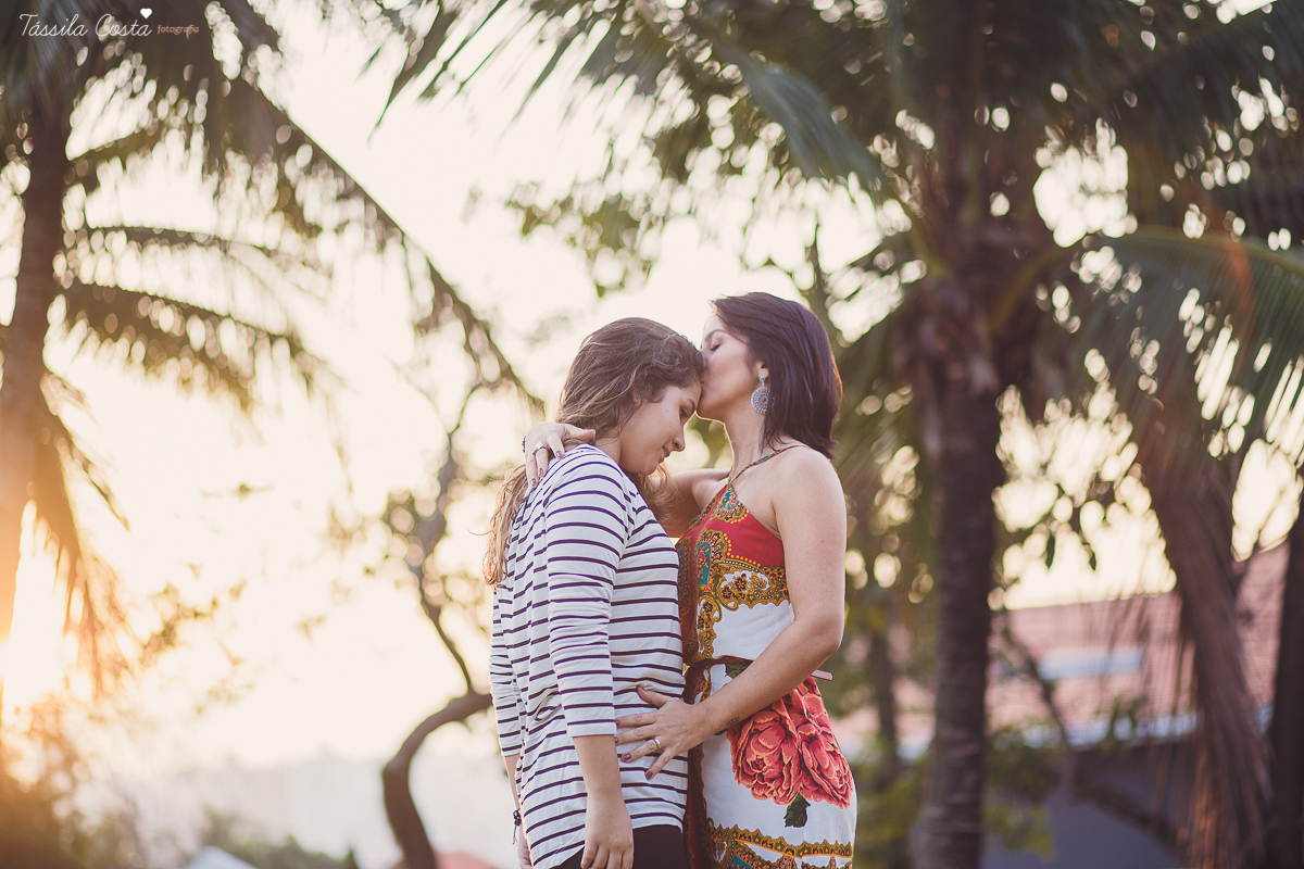 ensaio fotográfico em família, realizado na Ilha do Frade, pela fotógrafa tássila costa, numa tarde de sol linda. Família que ama fotos quis fazer um ensaio fotográfico para registrar o ano de 2016 que foi especia