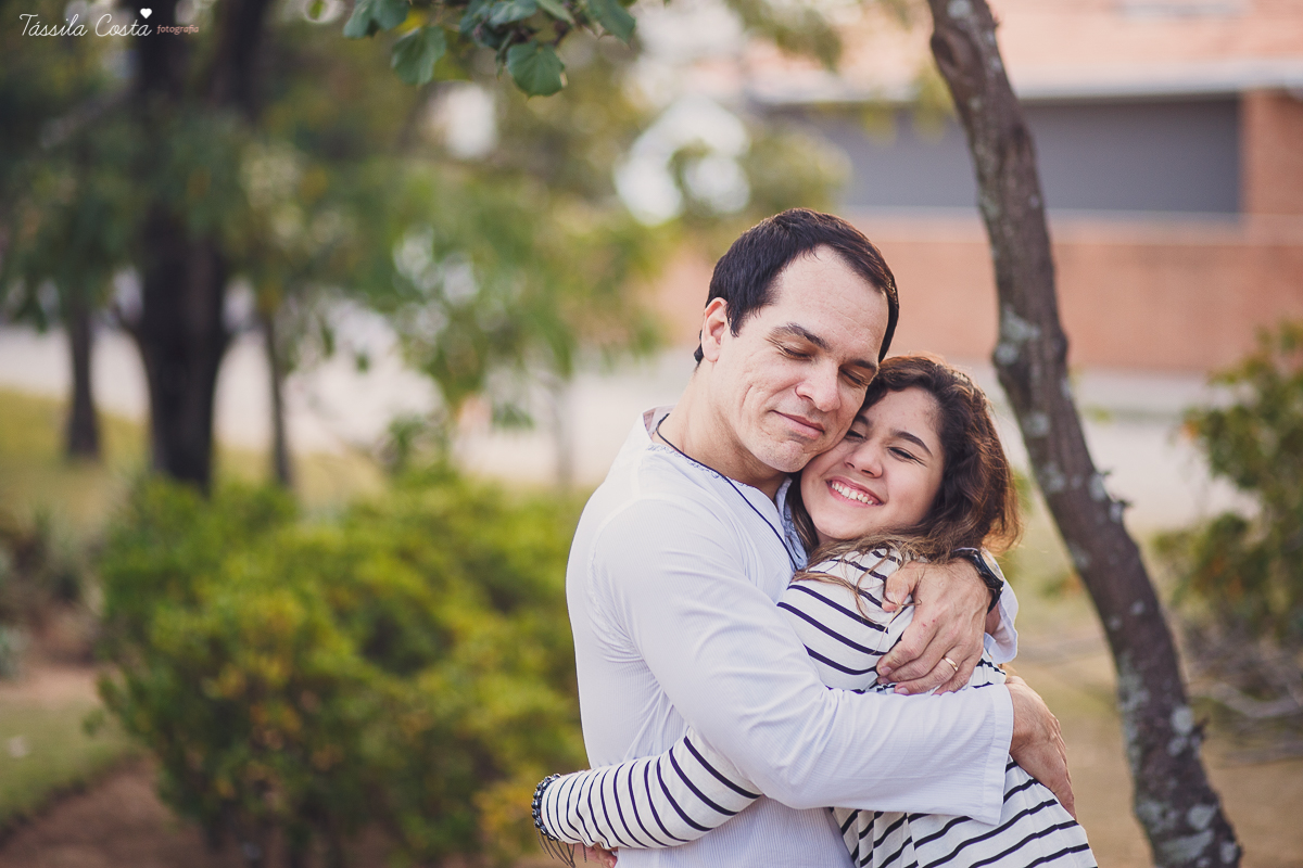 ensaio fotográfico em família, realizado na Ilha do Frade, pela fotógrafa tássila costa, numa tarde de sol linda. Família que ama fotos quis fazer um ensaio fotográfico para registrar o ano de 2016 que foi especia