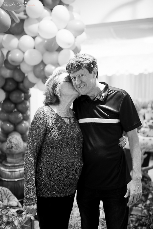 festa linda para o otávio, que completou 1 ano de vida, e comemorou com amigos e familiares no cerimonial infantil em jardim da penha, pirlim pim lim, fotografia de tássila costa fotografia, festa de menino com o tema safari, festa dos sonho