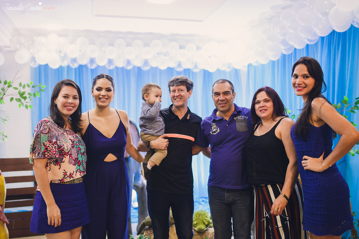 festa linda para o otávio, que completou 1 ano de vida, e comemorou com amigos e familiares no cerimonial infantil em jardim da penha, pirlim pim lim, fotografia de tássila costa fotografia, festa de menino com o tema safari, festa dos sonho