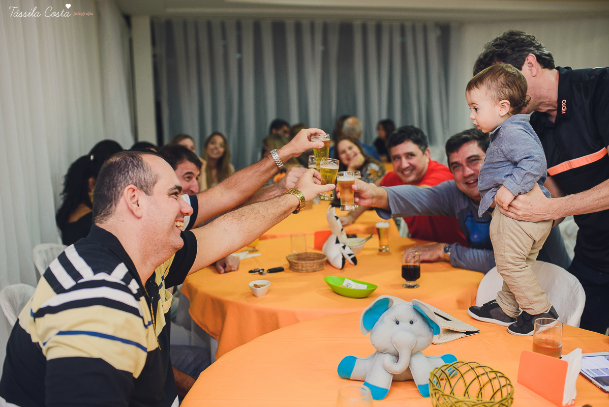 festa linda para o otávio, que completou 1 ano de vida, e comemorou com amigos e familiares no cerimonial infantil em jardim da penha, pirlim pim lim, fotografia de tássila costa fotografia, festa de menino com o tema safari, festa dos sonho