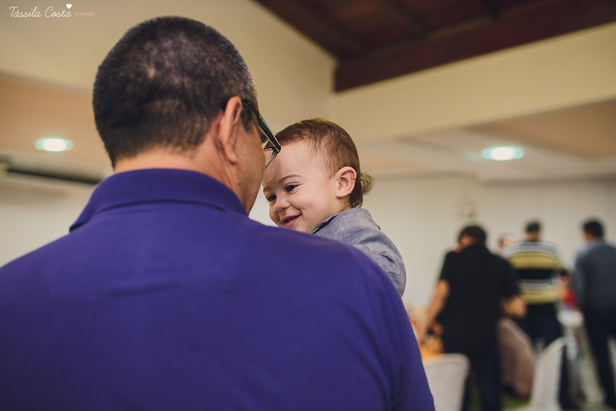 festa linda para o otávio, que completou 1 ano de vida, e comemorou com amigos e familiares no cerimonial infantil em jardim da penha, pirlim pim lim, fotografia de tássila costa fotografia, festa de menino com o tema safari, festa dos sonho