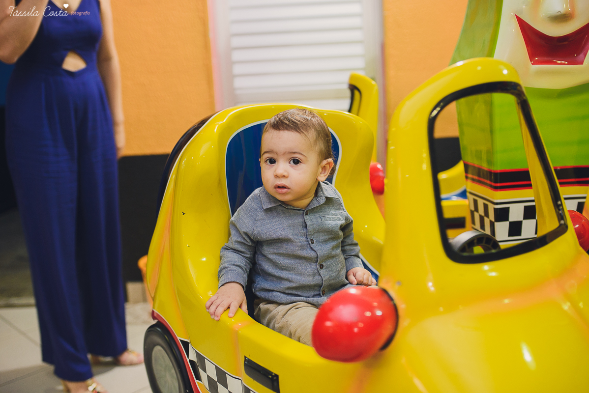 festa linda para o otávio, que completou 1 ano de vida, e comemorou com amigos e familiares no cerimonial infantil em jardim da penha, pirlim pim lim, fotografia de tássila costa fotografia, festa de menino com o tema safari, festa dos sonho