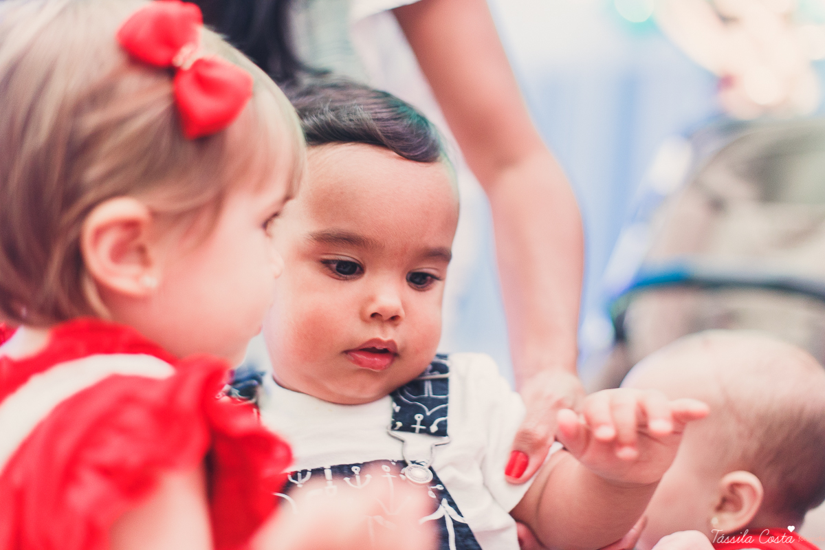 aniversário de menina, no tema chapeuzinho vermelho, festa de 1 ano no cerimonial Tironi Bambini, Vitória ES, Tássila Costa fotografia, fotógrafo de festa infantil em Vitória ES, fotos lindas de aniversário, álbum de aniversário infantil