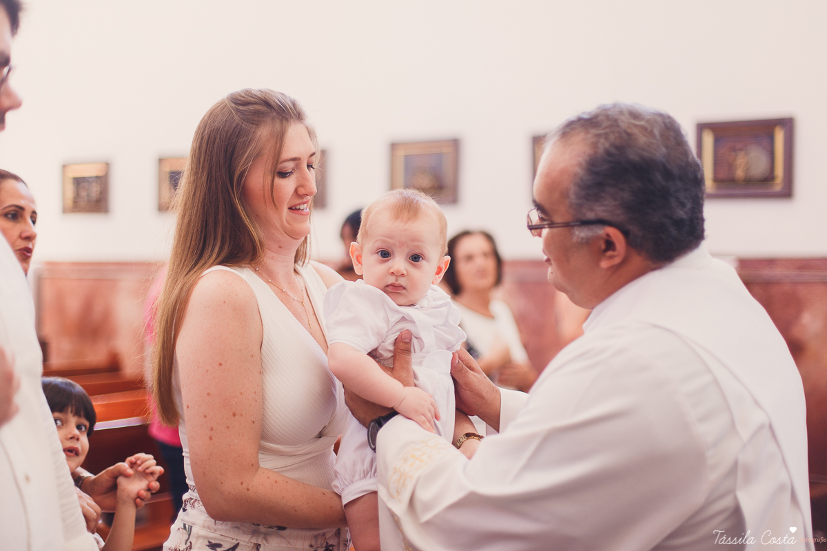 fotos de batizado, qual look usar no batizado do meu filho, lojas para comprar roupa para batizado em vila velha es, Igreja na Prainha para batismo, Igreja do Rosário, fotos lindas de batizado, meu primeiro sacramento, madrinha bem vestida no batizado