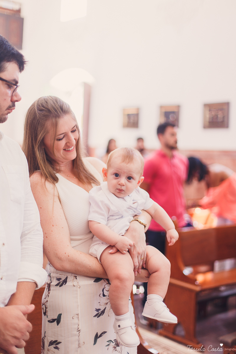 fotos de batizado, qual look usar no batizado do meu filho, lojas para comprar roupa para batizado em vila velha es, Igreja na Prainha para batismo, Igreja do Rosário, fotos lindas de batizado, meu primeiro sacramento, madrinha bem vestida no batizado