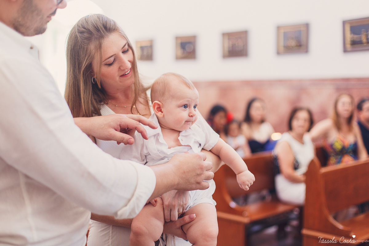 fotos de batizado, qual look usar no batizado do meu filho, lojas para comprar roupa para batizado em vila velha es, Igreja na Prainha para batismo, Igreja do Rosário, fotos lindas de batizado, meu primeiro sacramento, madrinha bem vestida no batizado