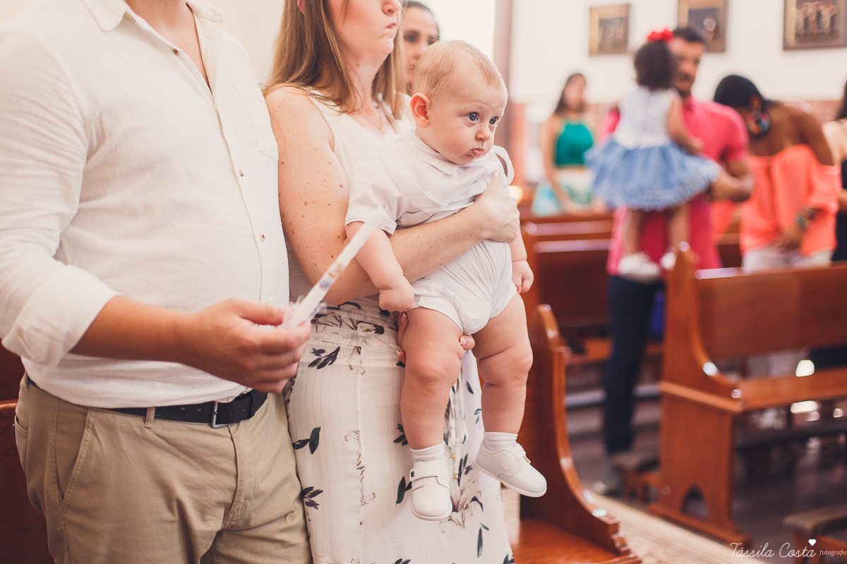 fotos de batizado, qual look usar no batizado do meu filho, lojas para comprar roupa para batizado em vila velha es, Igreja na Prainha para batismo, Igreja do Rosário, fotos lindas de batizado, meu primeiro sacramento, madrinha bem vestida no batizado