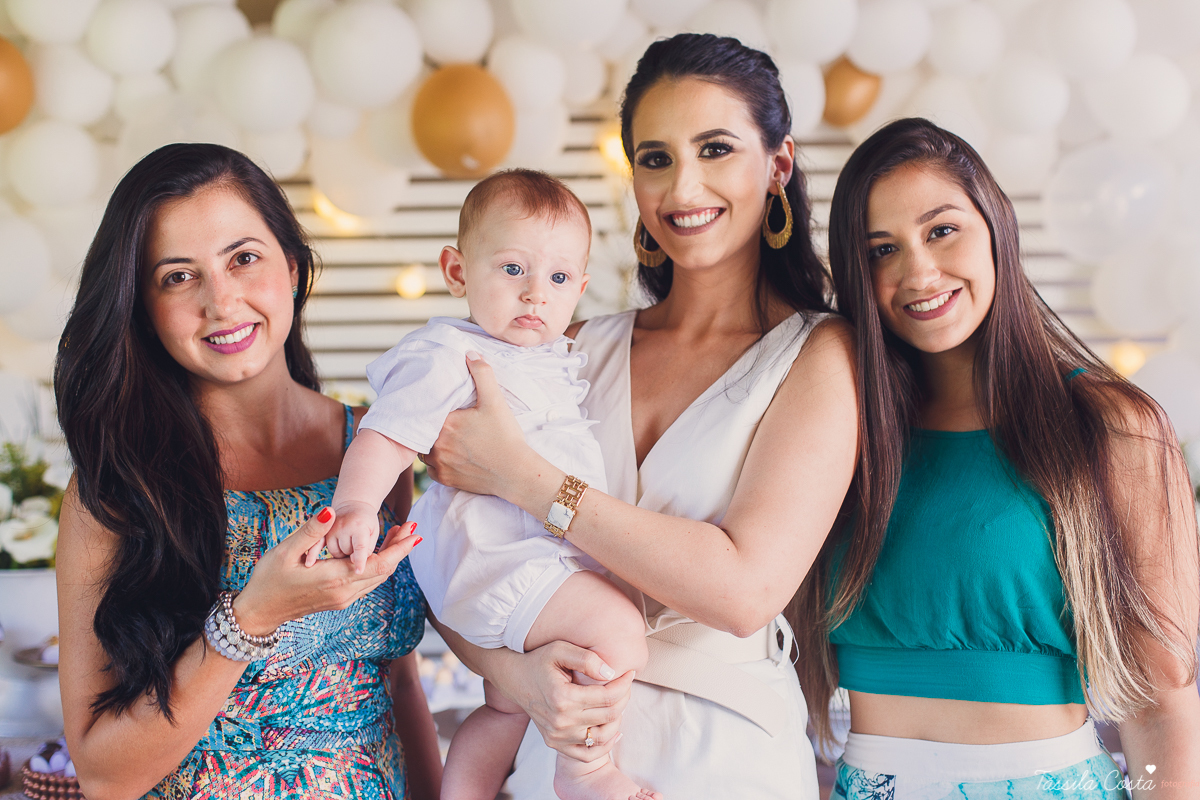 fotos de batizado, qual look usar no batizado do meu filho, lojas para comprar roupa para batizado em vila velha es, Igreja na Prainha para batismo, Igreja do Rosário, fotos lindas de batizado, meu primeiro sacramento, madrinha bem vestida no batizado