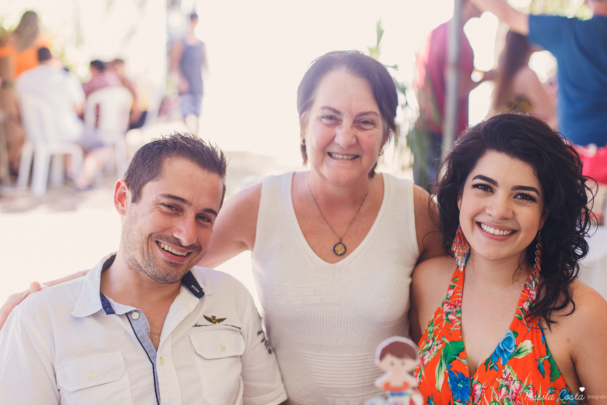 Festa no quintal de casa, em Jardim Camburi, Vitória ES, Festa no terma praia, maquete linda no tema praia, decoração diferente no tema praia, festa de menino, churrasco para aniversário infantil, fotografia de festa infantil em vitória es, tássila foto