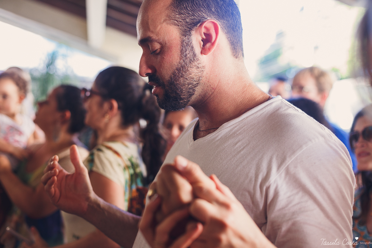 Festa no quintal de casa, em Jardim Camburi, Vitória ES, Festa no terma praia, maquete linda no tema praia, decoração diferente no tema praia, festa de menino, churrasco para aniversário infantil, fotografia de festa infantil em vitória es, tássila foto