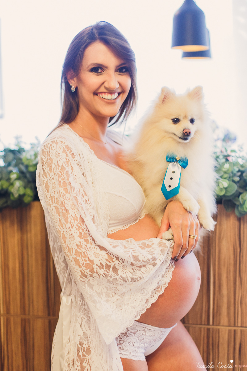 fotos de grávida com lingerie, fotos de grávida feitas em casa, mamãe e bebê, mãe de menina, lingeries para usar no ensaio gestante, Isadora Duncan moda íntima, fotos em Vitória ES, feitas em casa, tássila costa fotografia