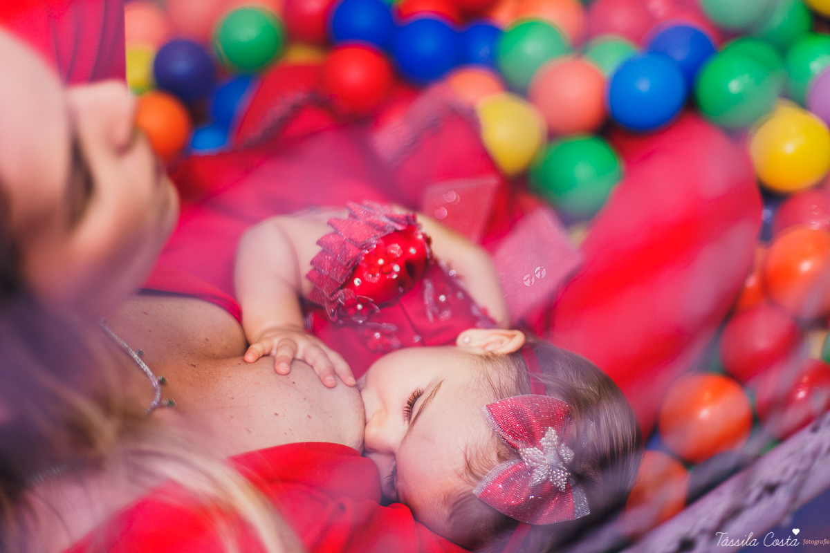 aniversário no tema Disney, aniversário de menina no tema Disney, no Cerimonial O Mais Legal, Sofia 1 ano, tudo azul e vermelho no aniversário, o que vestir no aniversário de 1 ano da filha, look Le Infance para aniversário de 1 ano, Le Infance vestidos