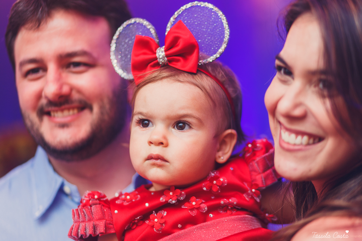 aniversário no tema Disney, aniversário de menina no tema Disney, no Cerimonial O Mais Legal, Sofia 1 ano, tudo azul e vermelho no aniversário, o que vestir no aniversário de 1 ano da filha, look Le Infance para aniversário de 1 ano, Le Infance vestidos