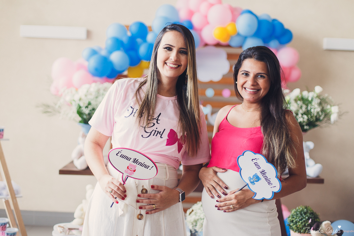 o que fazer para revelar o sexo do bebê, dicas para saber o sexo do bebê, médicos grávidos, fotos lindas de chá revelação, momento muito especial no chá revelação, mundo rosa, mãe de menina, descobrindo o sexo do bebê com a família, tássila costa es