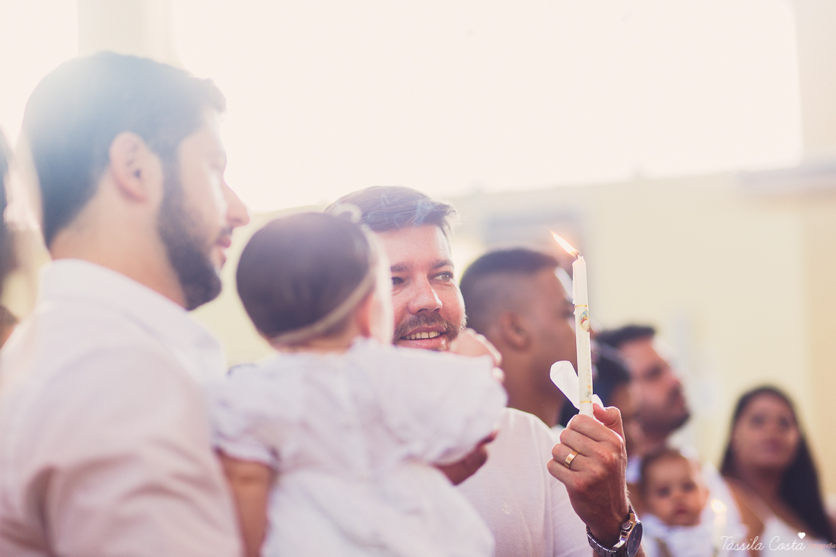 batizado da Mariah, feito na Igreja Santuário Nossa Senhora de Fátima, no Bairro de Fátima, em Serra - ES, fotografia de batizado em Vitória ES, almoço de batizado no Boulevard Lagoa na Serra, decoração linda de batizado, o que a madrinha veste no batizad