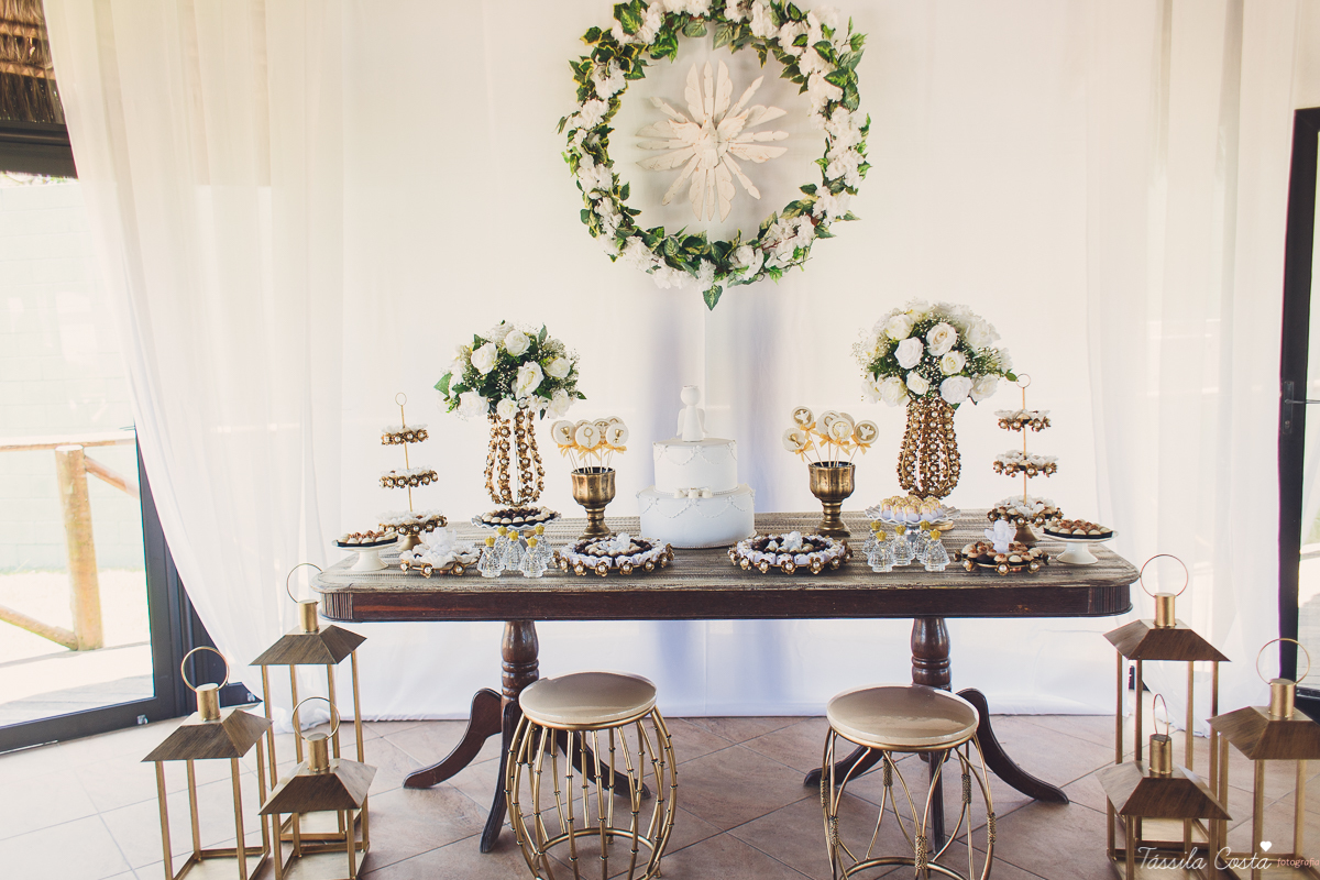 batizado da Mariah, feito na Igreja Santuário Nossa Senhora de Fátima, no Bairro de Fátima, em Serra - ES, fotografia de batizado em Vitória ES, almoço de batizado no Boulevard Lagoa na Serra, decoração linda de batizado, o que a madrinha veste no batizad