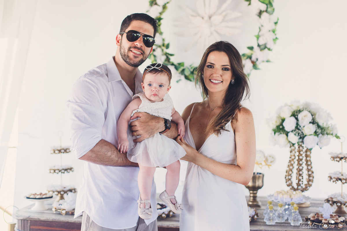 batizado da Mariah, feito na Igreja Santuário Nossa Senhora de Fátima, no Bairro de Fátima, em Serra - ES, fotografia de batizado em Vitória ES, almoço de batizado no Boulevard Lagoa na Serra, decoração linda de batizado, o que a madrinha veste no batizad