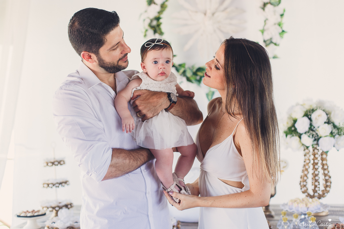 batizado da Mariah, feito na Igreja Santuário Nossa Senhora de Fátima, no Bairro de Fátima, em Serra - ES, fotografia de batizado em Vitória ES, almoço de batizado no Boulevard Lagoa na Serra, decoração linda de batizado, o que a madrinha veste no batizad