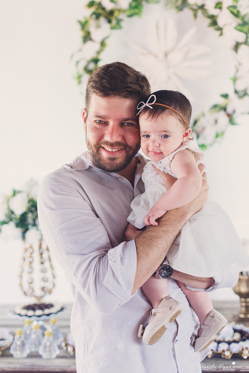 batizado da Mariah, feito na Igreja Santuário Nossa Senhora de Fátima, no Bairro de Fátima, em Serra - ES, fotografia de batizado em Vitória ES, almoço de batizado no Boulevard Lagoa na Serra, decoração linda de batizado, o que a madrinha veste no batizad