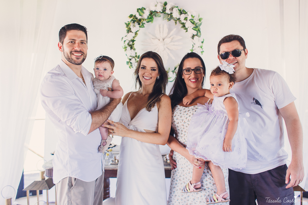 batizado da Mariah, feito na Igreja Santuário Nossa Senhora de Fátima, no Bairro de Fátima, em Serra - ES, fotografia de batizado em Vitória ES, almoço de batizado no Boulevard Lagoa na Serra, decoração linda de batizado, o que a madrinha veste no batizad