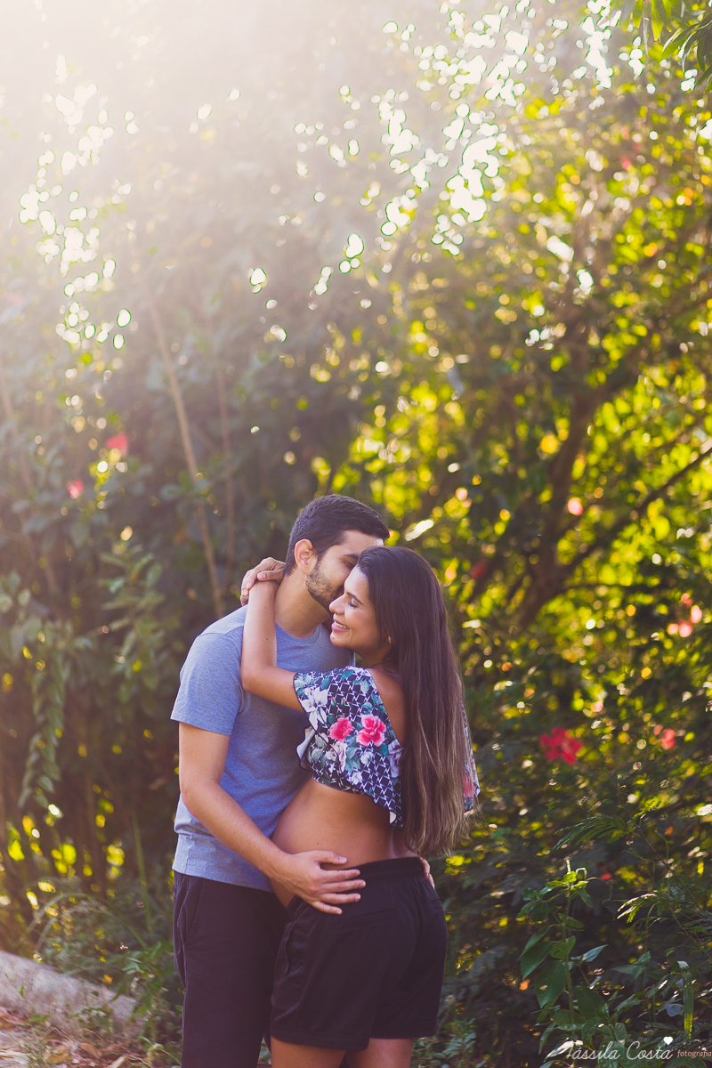 fotos lindas feitas na Praia da Costa, lugares em Vila Velha para fazer fotos de grávida, Praia linda para fotos de grávida em Vila Velha, mundo azul, esperando o primeiro filho, Dr Maria Angélica, hospital Vitória Apart, tássila costa fotografia