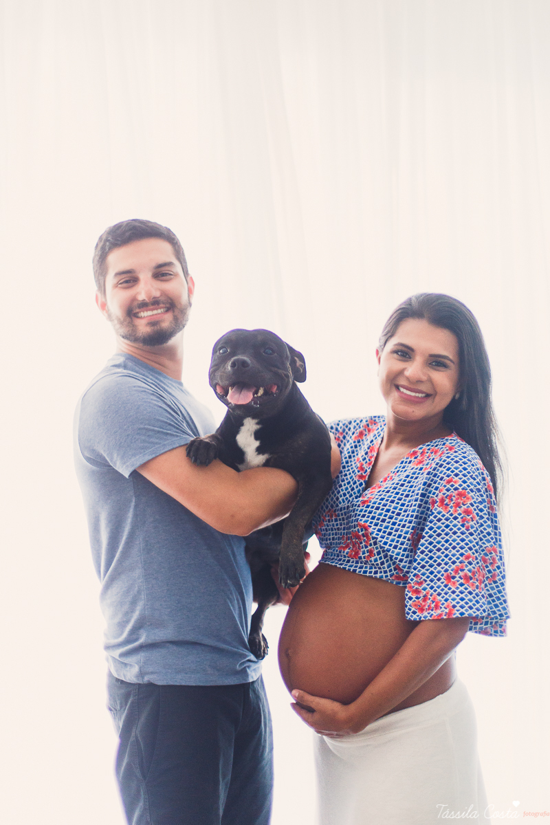 fotos lindas feitas na Praia da Costa, lugares em Vila Velha para fazer fotos de grávida, Praia linda para fotos de grávida em Vila Velha, mundo azul, esperando o primeiro filho, Dr Maria Angélica, hospital Vitória Apart, tássila costa fotografia