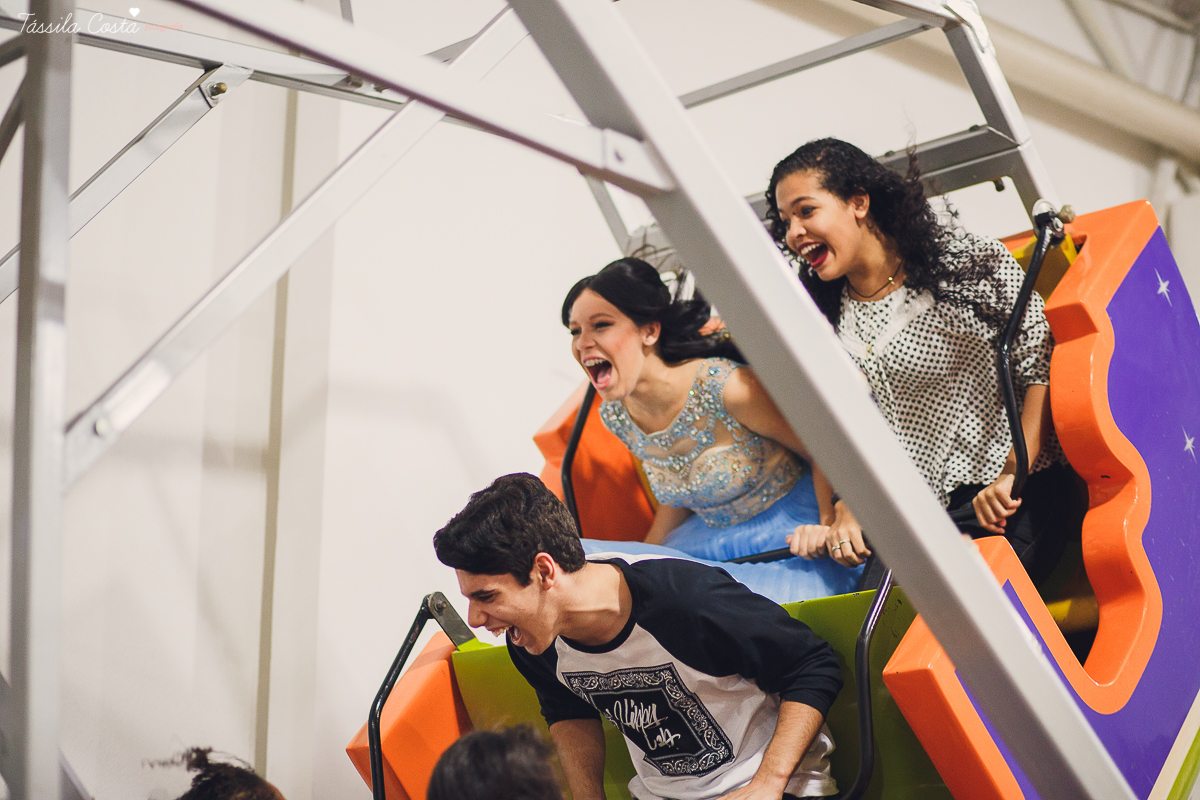 festa dos sonhos da Yasmin, aniversário de 15 anos, festa de princesa, tema carrossel, debutante Yasmin, festa em vitória es, no cerimonial o mais legal, decoração linda de 15 anos, festa maravilhosa, festa rosa e azul, 15 anos