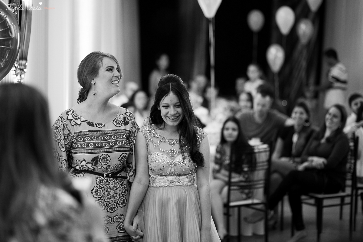 festa dos sonhos da Yasmin, aniversário de 15 anos, festa de princesa, tema carrossel, debutante Yasmin, festa em vitória es, no cerimonial o mais legal, decoração linda de 15 anos, festa maravilhosa, festa rosa e azul, 15 anos