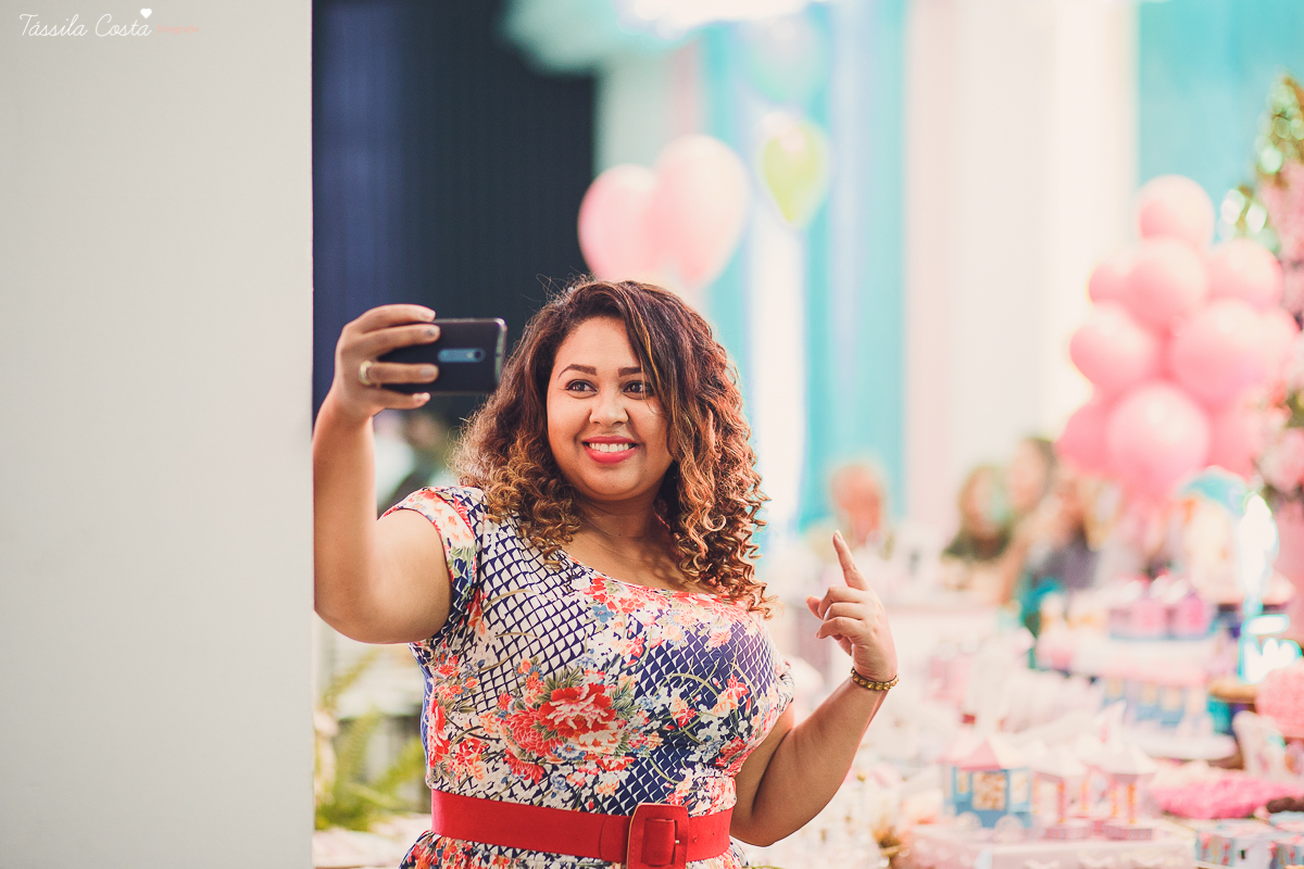 festa dos sonhos da Yasmin, aniversário de 15 anos, festa de princesa, tema carrossel, debutante Yasmin, festa em vitória es, no cerimonial o mais legal, decoração linda de 15 anos, festa maravilhosa, festa rosa e azul, 15 anos