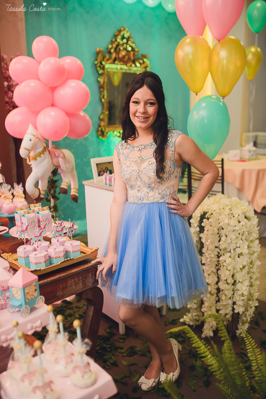festa dos sonhos da Yasmin, aniversário de 15 anos, festa de princesa, tema carrossel, debutante Yasmin, festa em vitória es, no cerimonial o mais legal, decoração linda de 15 anos, festa maravilhosa, festa rosa e azul, 15 anos