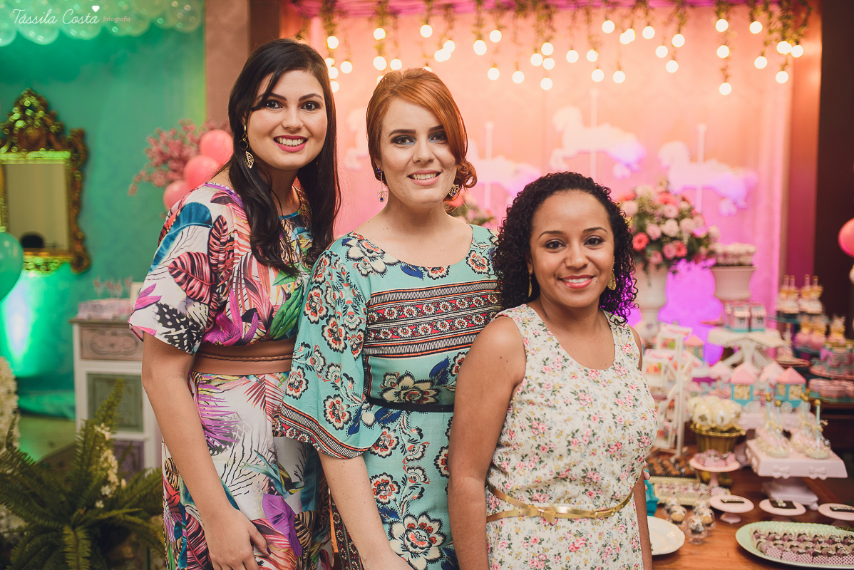 festa dos sonhos da Yasmin, aniversário de 15 anos, festa de princesa, tema carrossel, debutante Yasmin, festa em vitória es, no cerimonial o mais legal, decoração linda de 15 anos, festa maravilhosa, festa rosa e azul, 15 anos
