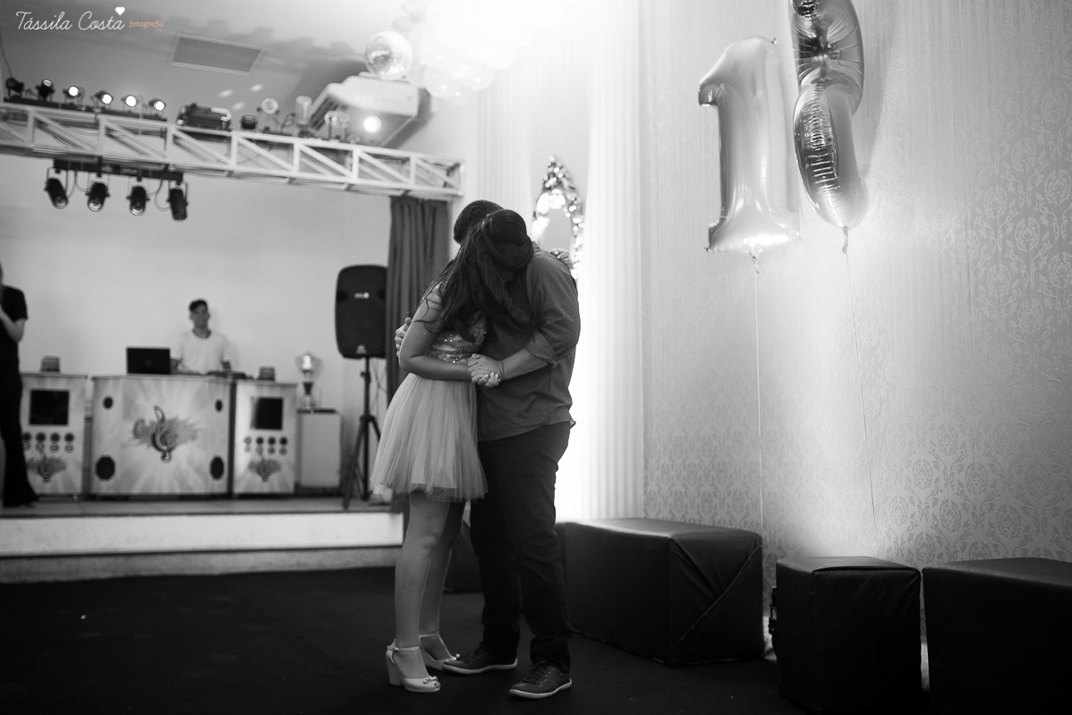 festa dos sonhos da Yasmin, aniversário de 15 anos, festa de princesa, tema carrossel, debutante Yasmin, festa em vitória es, no cerimonial o mais legal, decoração linda de 15 anos, festa maravilhosa, festa rosa e azul, 15 anos