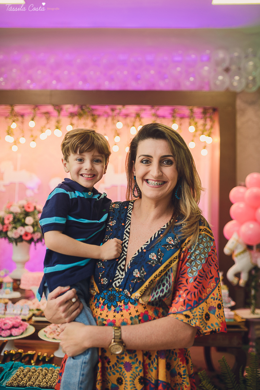 festa dos sonhos da Yasmin, aniversário de 15 anos, festa de princesa, tema carrossel, debutante Yasmin, festa em vitória es, no cerimonial o mais legal, decoração linda de 15 anos, festa maravilhosa, festa rosa e azul, 15 anos