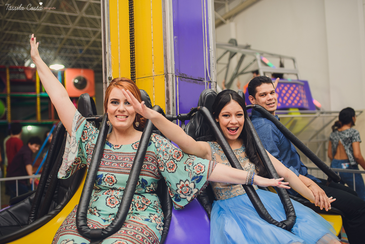 festa dos sonhos da Yasmin, aniversário de 15 anos, festa de princesa, tema carrossel, debutante Yasmin, festa em vitória es, no cerimonial o mais legal, decoração linda de 15 anos, festa maravilhosa, festa rosa e azul, 15 anos