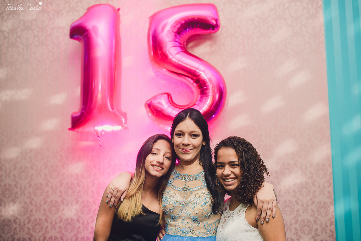 festa dos sonhos da Yasmin, aniversário de 15 anos, festa de princesa, tema carrossel, debutante Yasmin, festa em vitória es, no cerimonial o mais legal, decoração linda de 15 anos, festa maravilhosa, festa rosa e azul, 15 anos