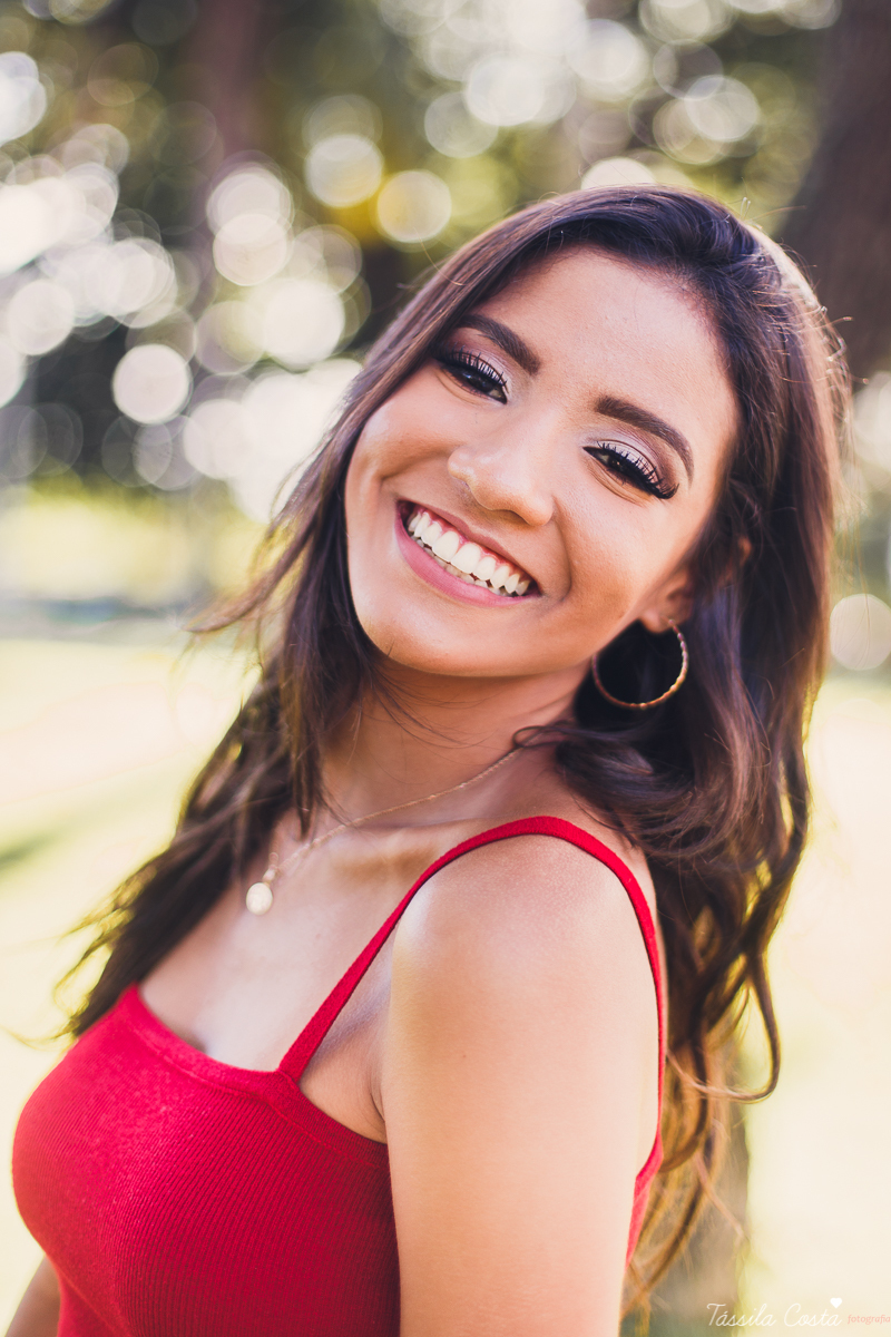 looks para ensaio de 15 anos, o que vestir para meu ensaio de 15 anos, fotos em 15 anos em Vitória ES, fotógrafa especializada em book de 15 anos, fotos no por do sol da Ilha do Frade, fotos em família, o que vestir nas minhas fotos em família, tássila 