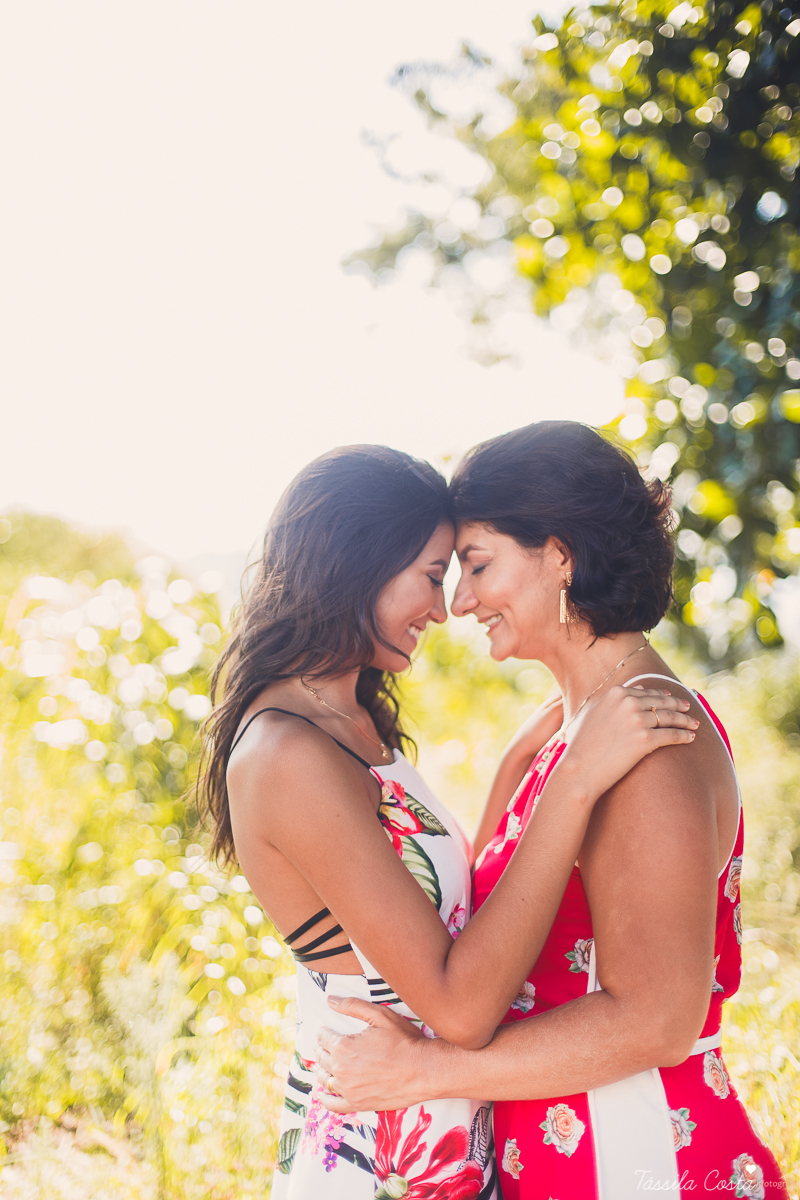 looks para ensaio de 15 anos, o que vestir para meu ensaio de 15 anos, fotos em 15 anos em Vitória ES, fotógrafa especializada em book de 15 anos, fotos no por do sol da Ilha do Frade, fotos em família, o que vestir nas minhas fotos em família, tássila 